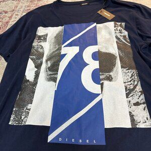 Diesel Men's Navy T- Shirt Size XL Brand New!!